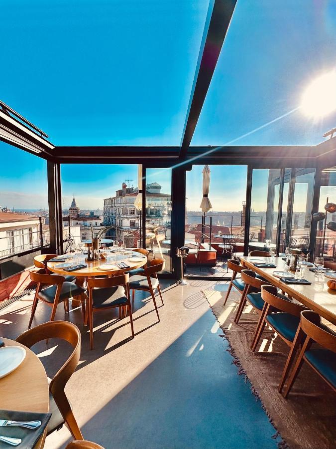 Ruz Hotels Istanbul Exterior foto The Sky Bar