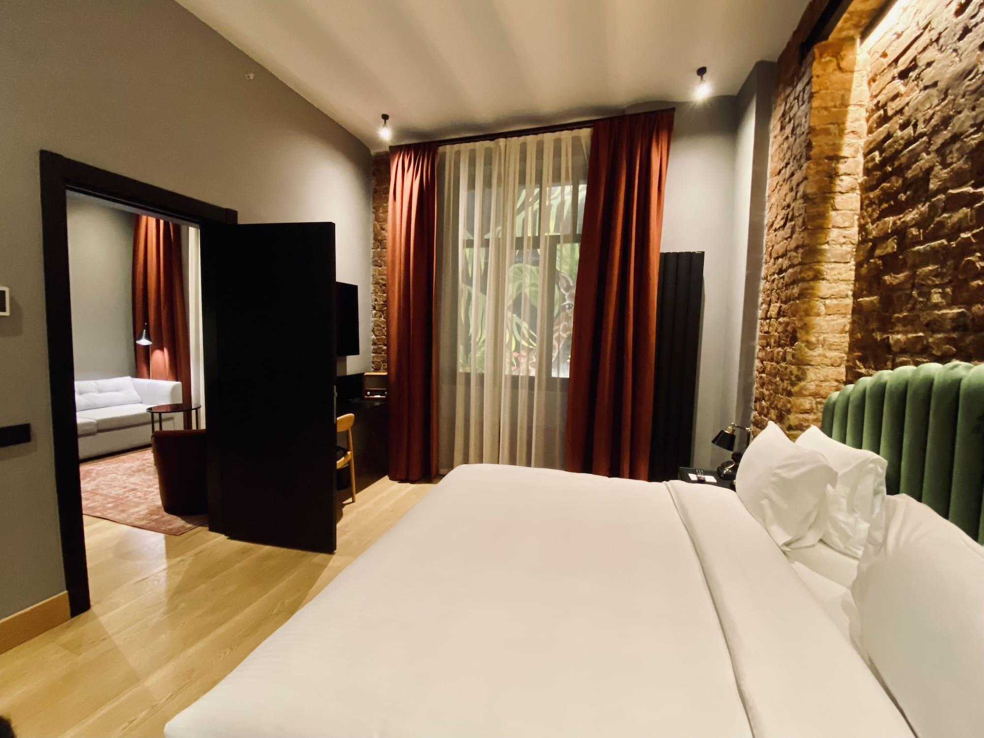 Ruz Hotels Istanbul Exterior foto A room at the hotel